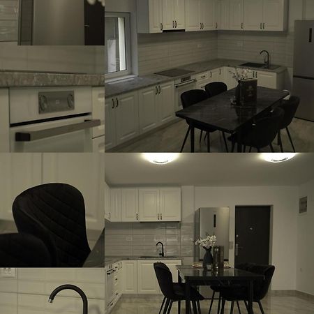 Enk Residence Tergovistye Kültér fotó